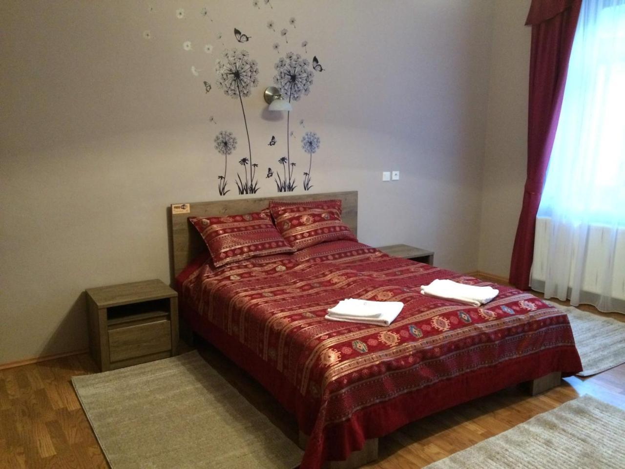 Ferienwohnung Rigo Lak Miskolc Exterior foto